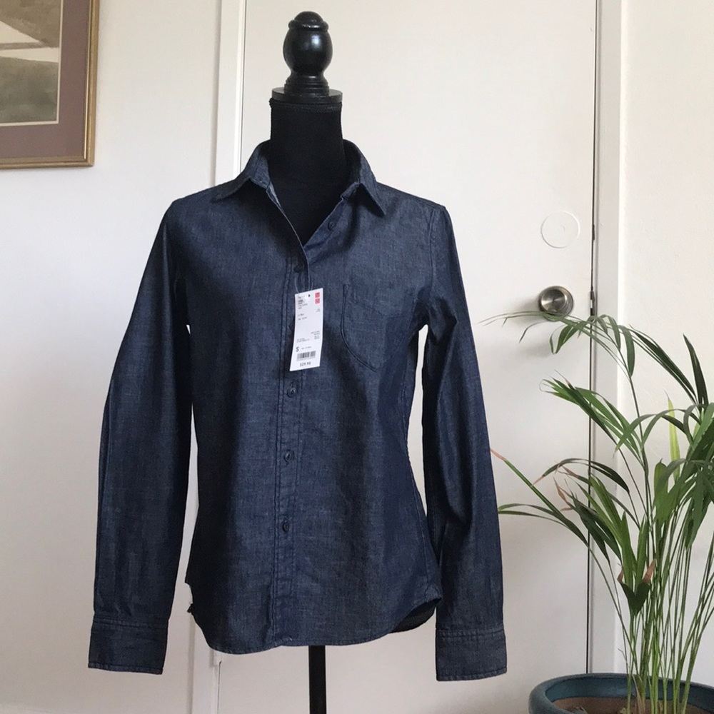 NWT Uniqlo denim long sleeve shirt size small